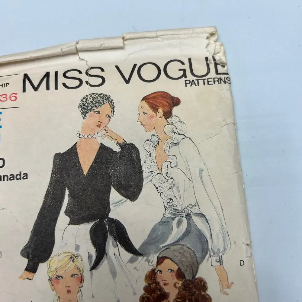 Miss‎ Vogue Vintage 1970's Pattern #7897 Misses Wrap Blouse Size 12